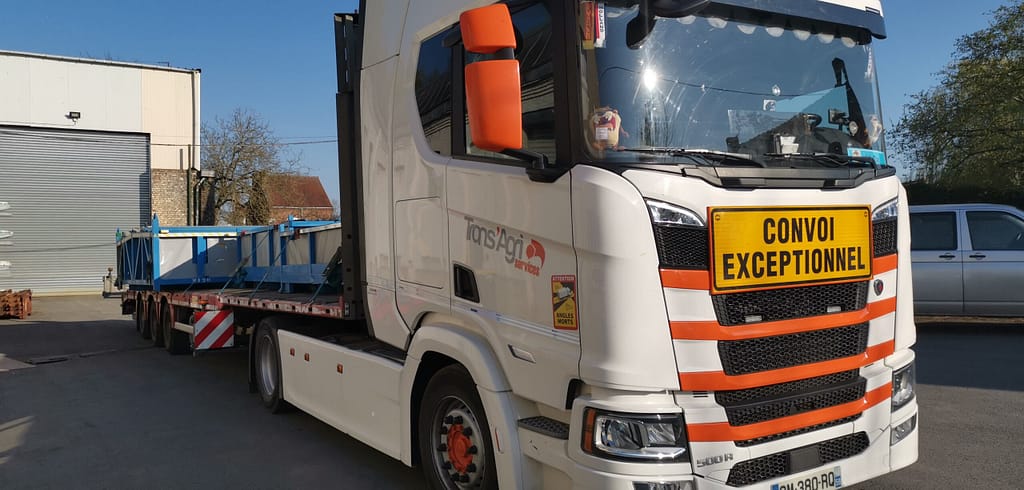 Convoi exceptionnel MECAJET